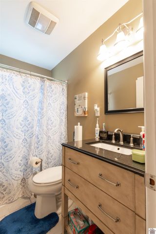 2501 Clay St, Paducah, KY 42001