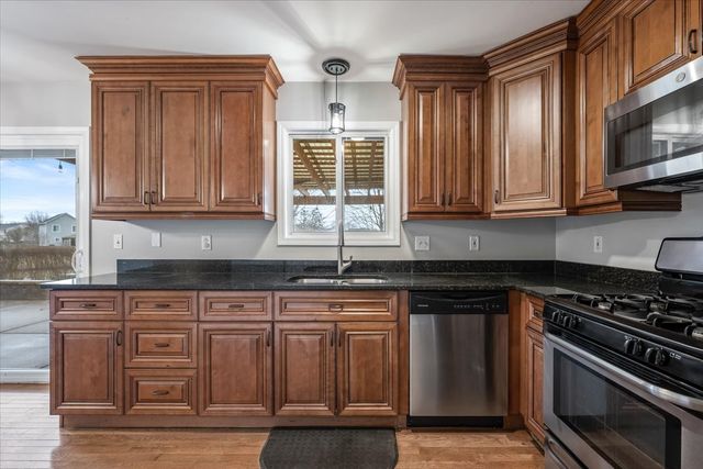 1720 William Drive, Romeoville, IL 60446