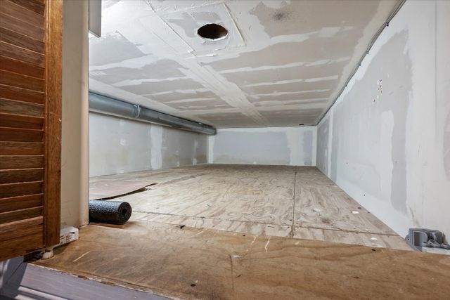 1720 William Drive, Romeoville, IL 60446