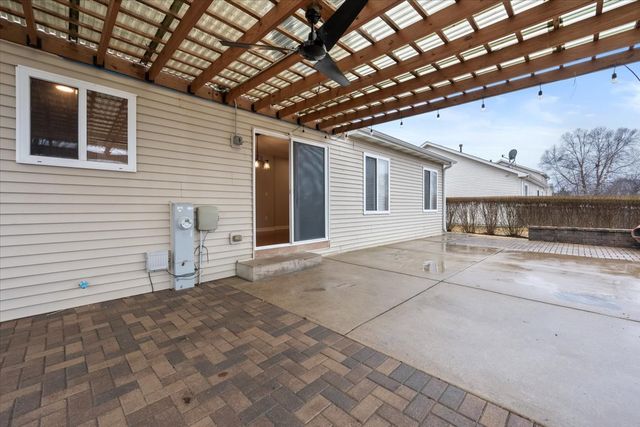 1720 William Drive, Romeoville, IL 60446