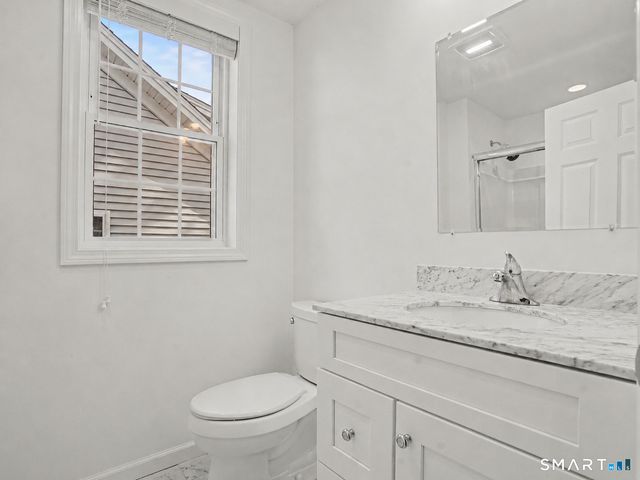 42 Chestnut Street 3, Bethel, CT 06801