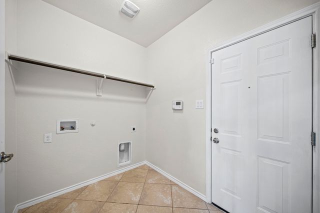 1205 Crest Ridge Drive, Glenn Heights, TX 75154