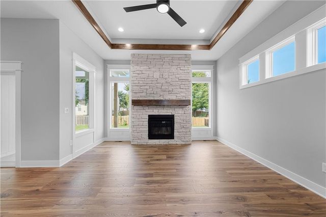 1148 SW Whitby Drive, Lee's Summit, MO 64083