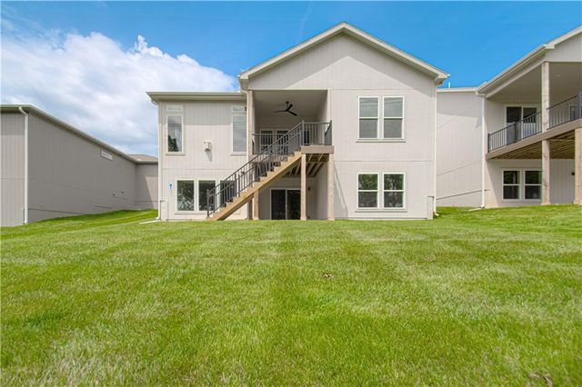 1148 SW Whitby Drive, Lee's Summit, MO 64083