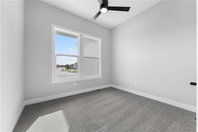 1148 SW Whitby Drive, Lee's Summit, MO 64083