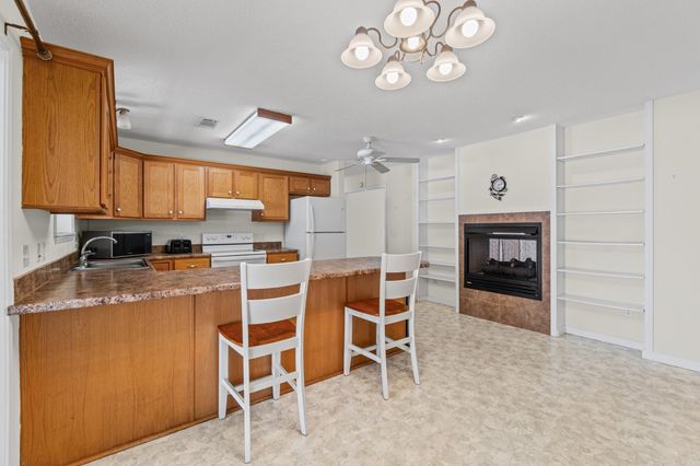423 Hillcrest Drive, Heber Springs, AR 72543