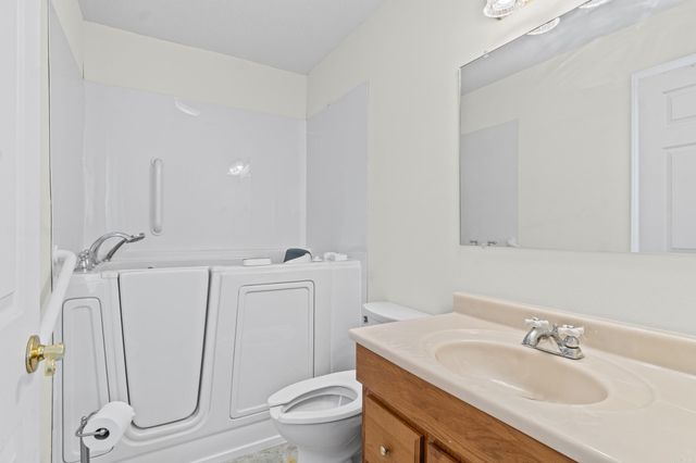 423 Hillcrest Drive, Heber Springs, AR 72543