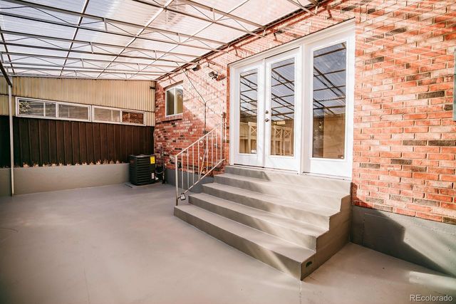 9133 E Mansfield Avenue, Denver, CO 80237