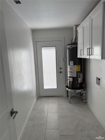 4912 S 36th Street, Mcallen, TX 78503