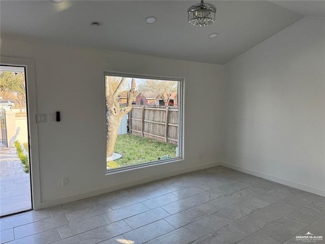 4912 S 36th Street, Mcallen, TX 78503