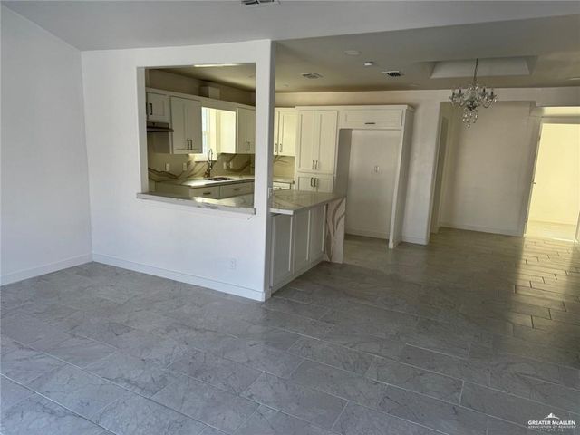 4912 S 36th Street, Mcallen, TX 78503