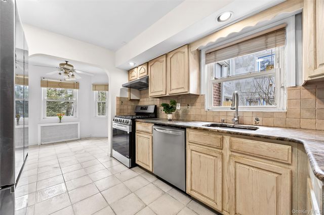 219-01 82nd Avenue, Queens Village, NY 11427