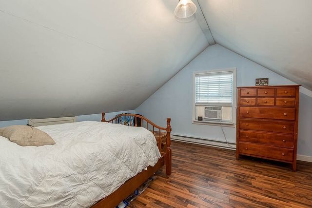 34 Sammett Ave, Boston, MA 02131