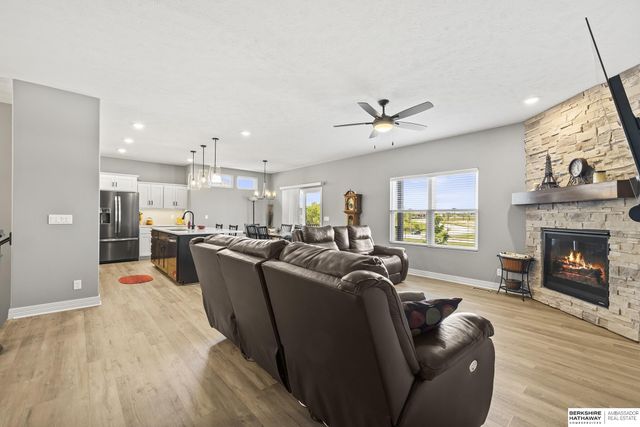 11010 S 187th Street, Omaha, NE 68136