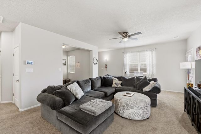 5725 Colfax Court NE, Rio Rancho, NM 87144