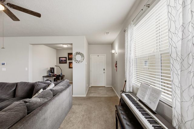 5725 Colfax Court NE, Rio Rancho, NM 87144