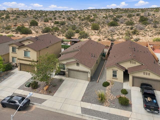 5725 Colfax Court NE, Rio Rancho, NM 87144