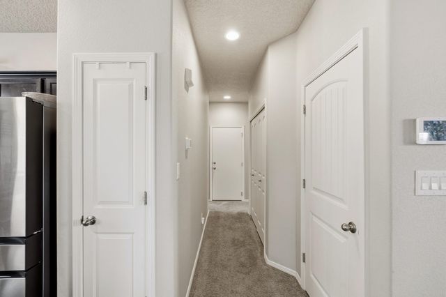 5725 Colfax Court NE, Rio Rancho, NM 87144
