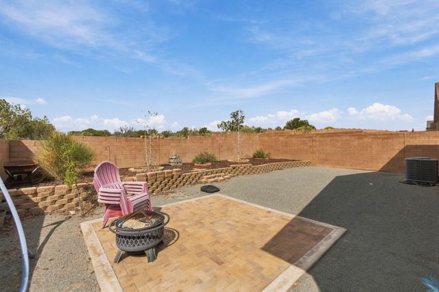 5725 Colfax Court NE, Rio Rancho, NM 87144