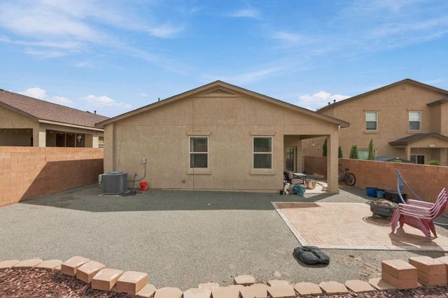 5725 Colfax Court NE, Rio Rancho, NM 87144