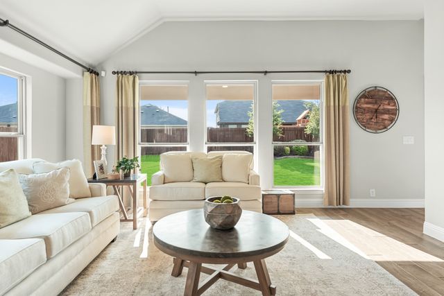 3916 Hometown Boulevard, Forney, TX 75126