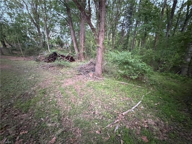 1519 Pipers Gap Road, Mount Airy, NC 27030