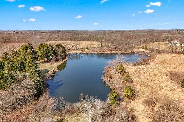 2175 Bird Lake Road S, Osseo, MI 49266