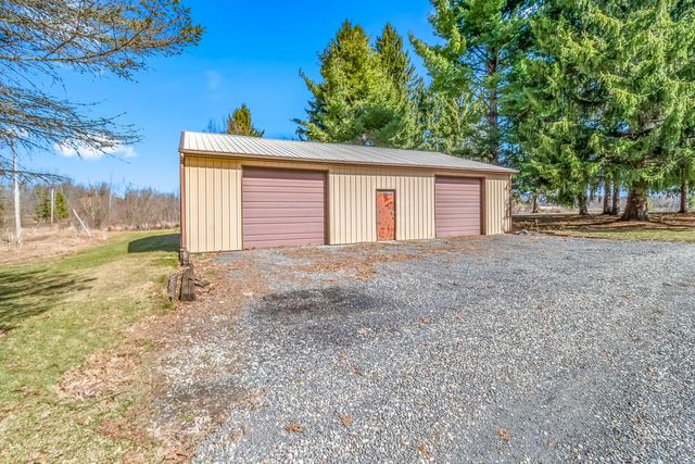 2175 Bird Lake Road S, Osseo, MI 49266