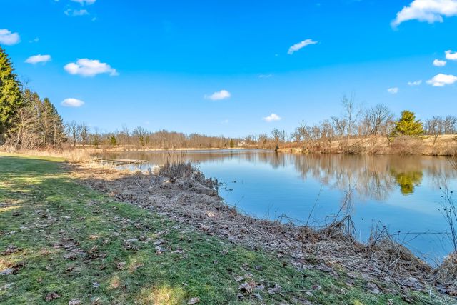 2175 Bird Lake Road S, Osseo, MI 49266