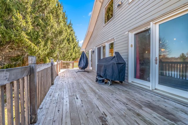 2175 Bird Lake Road S, Osseo, MI 49266