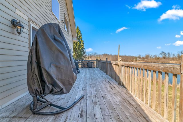 2175 Bird Lake Road S, Osseo, MI 49266