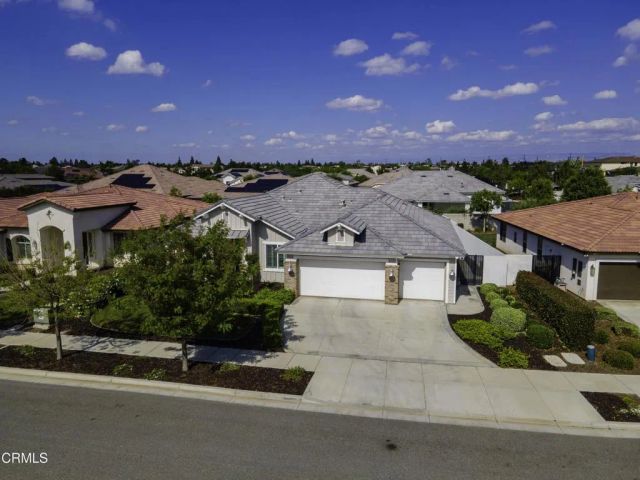 11612 Shady Valley Place, Bakersfield, CA 93311