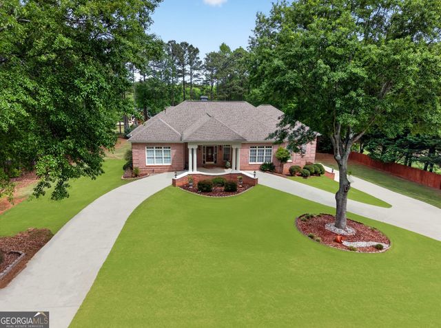 105 Wellborn Road, Peachtree City, GA 30269