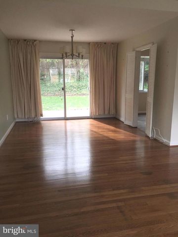 9204 BARDON RD, Bethesda, MD 20814