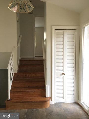 9204 BARDON RD, Bethesda, MD 20814