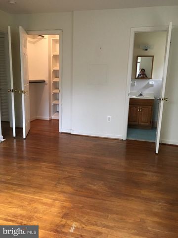 9204 BARDON RD, Bethesda, MD 20814