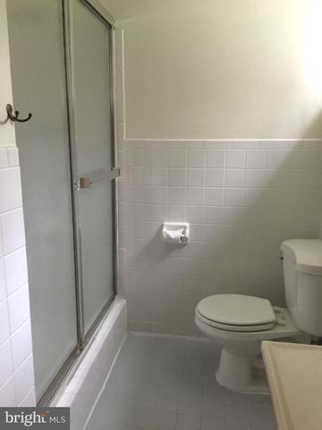 9204 BARDON RD, Bethesda, MD 20814