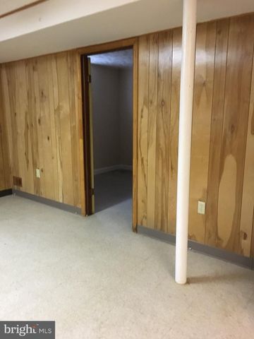 9204 BARDON RD, Bethesda, MD 20814