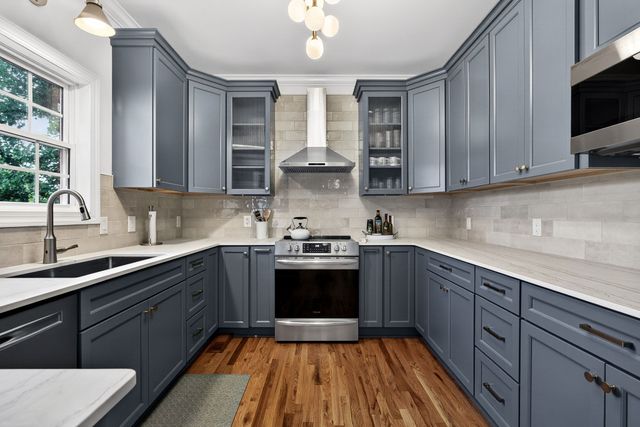 3533 Burton Cove Rd, Cookeville, TN 38506