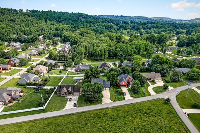 3533 Burton Cove Rd, Cookeville, TN 38506