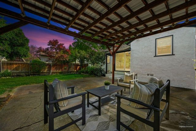 4823 Jerry Way, Sacramento, CA 95819