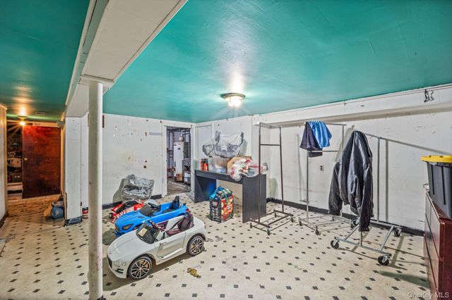 31-60 12th Street, Astoria, NY 11106