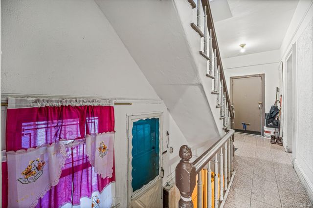 31-60 12th Street, Astoria, NY 11106