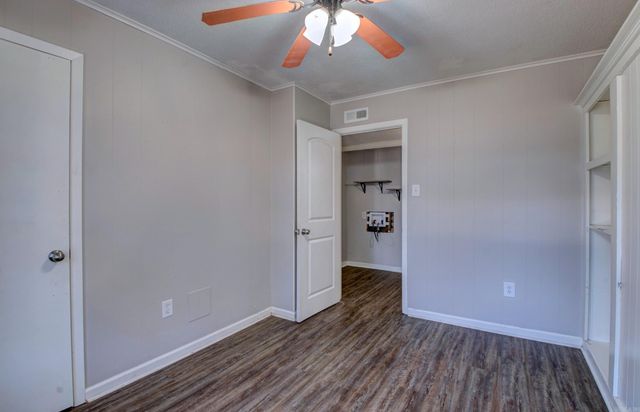 710 N Pine, Searcy, AR 72143