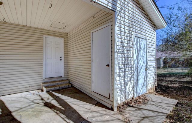 710 N Pine, Searcy, AR 72143