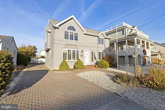 373 N 2ND ST, Surf City, NJ 08008