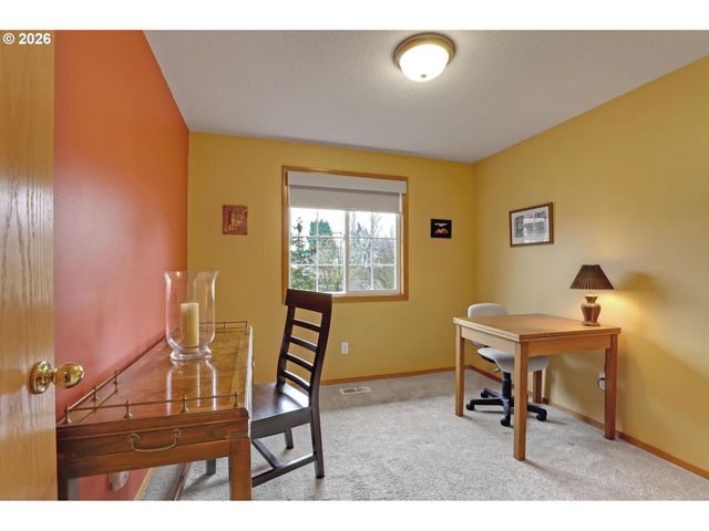 17300 Sw LISA St, Beaverton, OR 97006