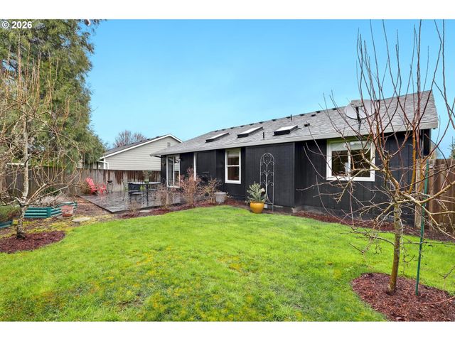 17300 Sw LISA St, Beaverton, OR 97006
