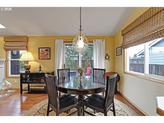 17300 Sw LISA St, Beaverton, OR 97006