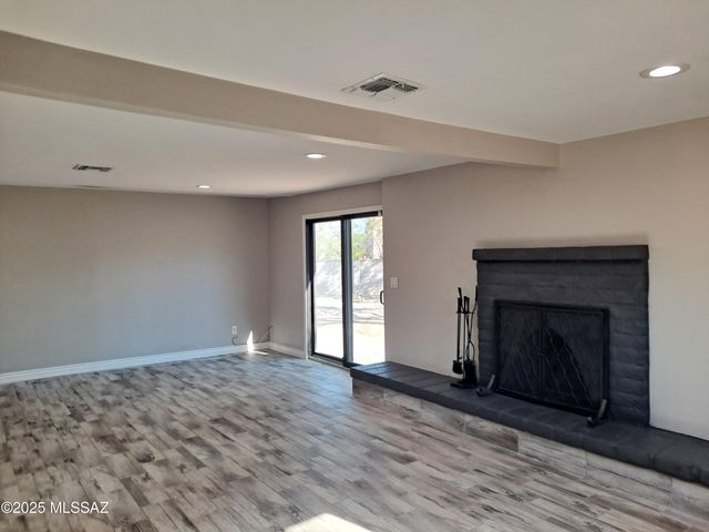 8856 E Calle Playa, Tucson, AZ 85715